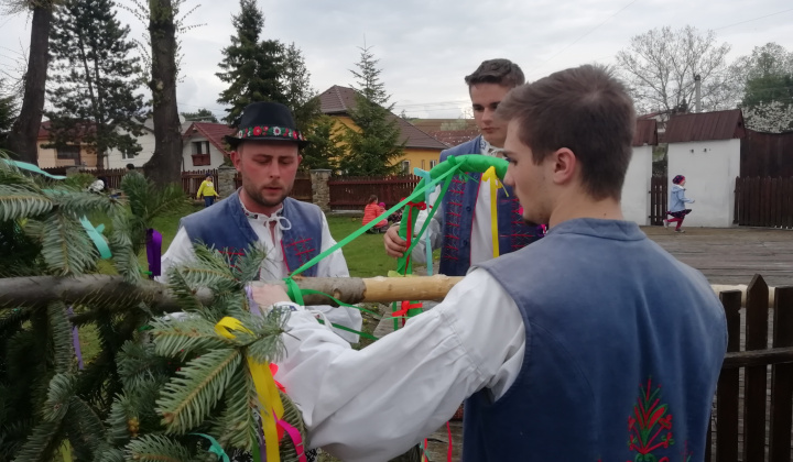 Stavanie mája 6.mája 2022