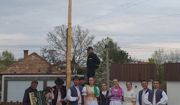 Stavanie mája 6.mája 2022