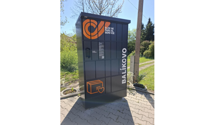 Nový samoobslužný box Balíkovo v Iliašovciach